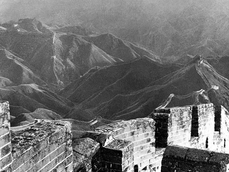 Снимок Великой Китайской стены, сделанный Л. Роном Хаббардом