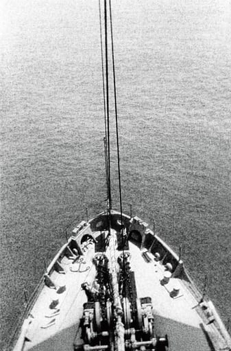 Вид из «вороньего гнезда» корабля «Нитро», 1927 год