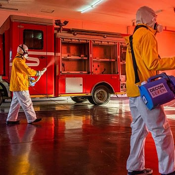 Борьба с пандемией в ЮАР: <br>как волонтёры помогали полиции, пожарным и пожилым